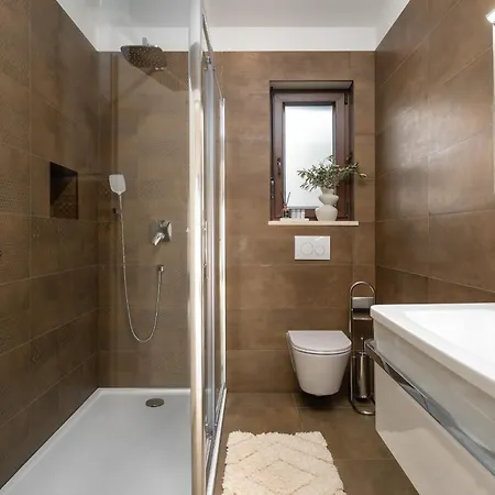 Casa Canziana For 6 People With Private Pool In Pula