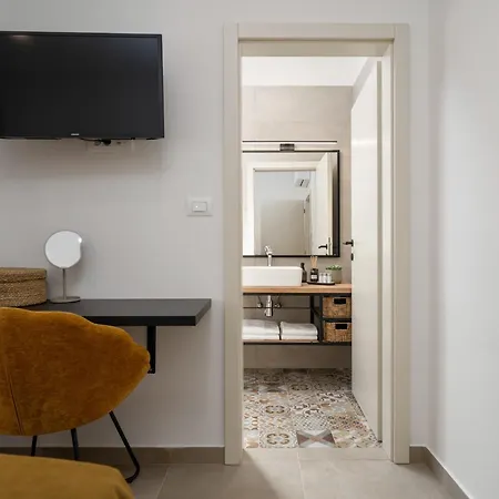 Casa Canziana For 6 People With Private Pool In Pula