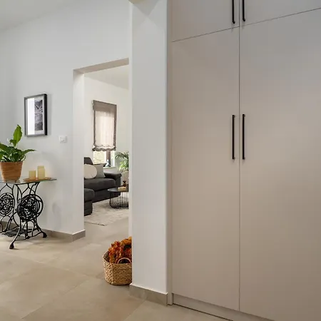 Villa Casa Canziana For 6 People With Private Pool In