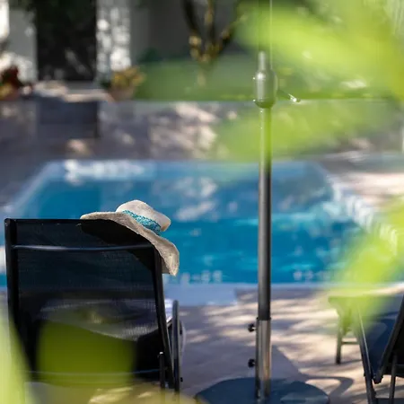 Villa Casa Canziana For 6 People With Private Pool In *