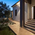 Casa Canziana For 6 People With Private Pool In *